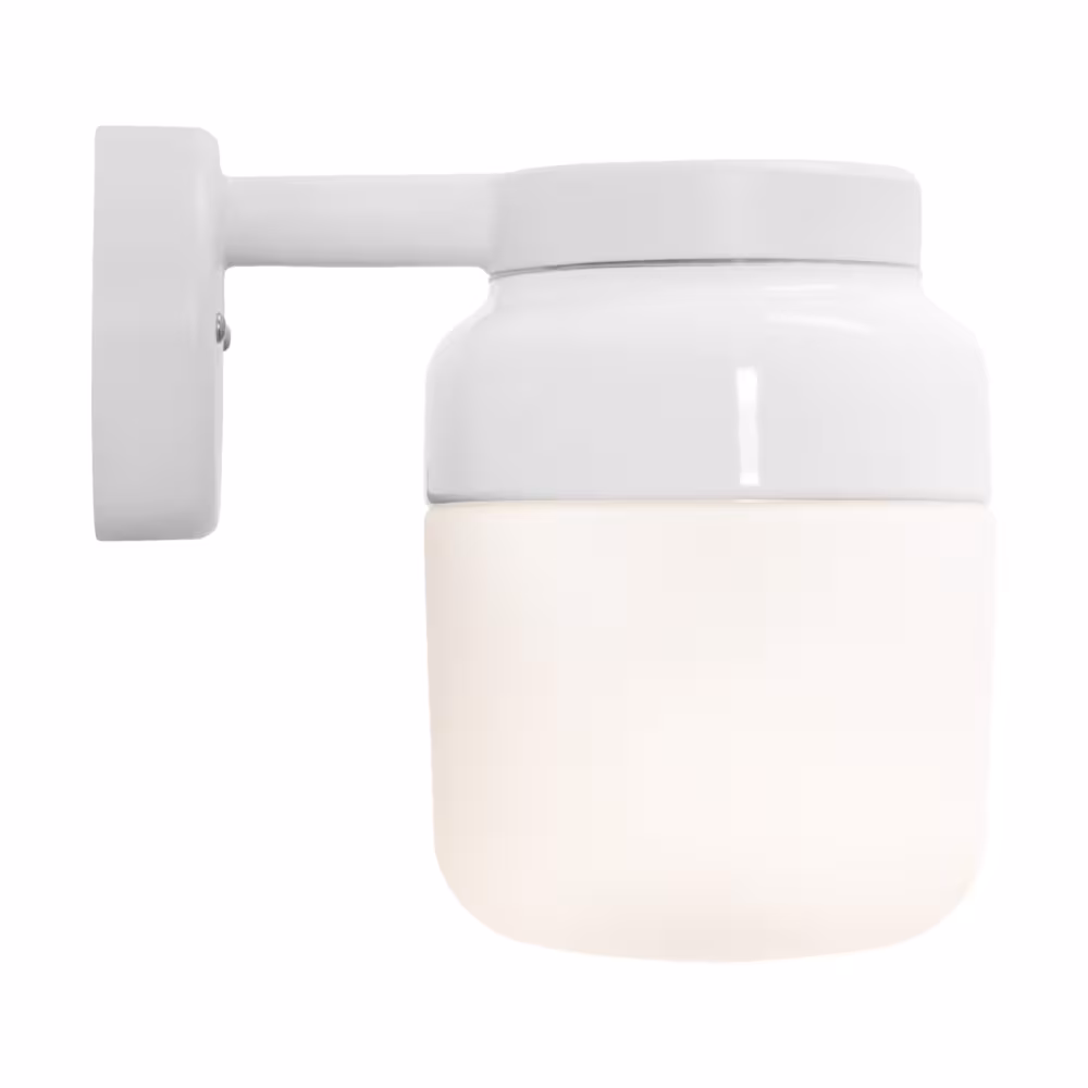 IFÖ Electric Ohm Wall 140/205 vägglampa i porslin med opalglas, E27, IP44
