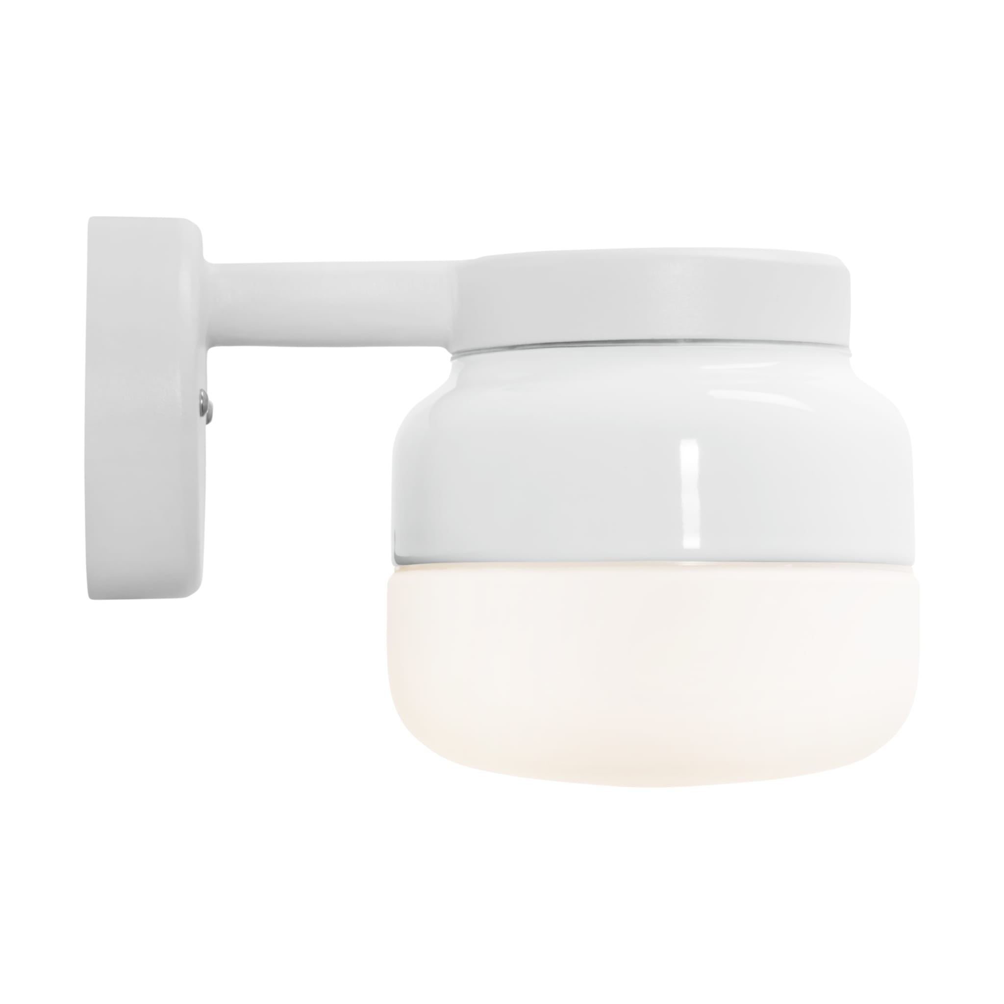 IFÖ Electric Ohm Wall 140/150 vägglampa i porslin med opalglas, GX53, IP44 - Vit - 7510814